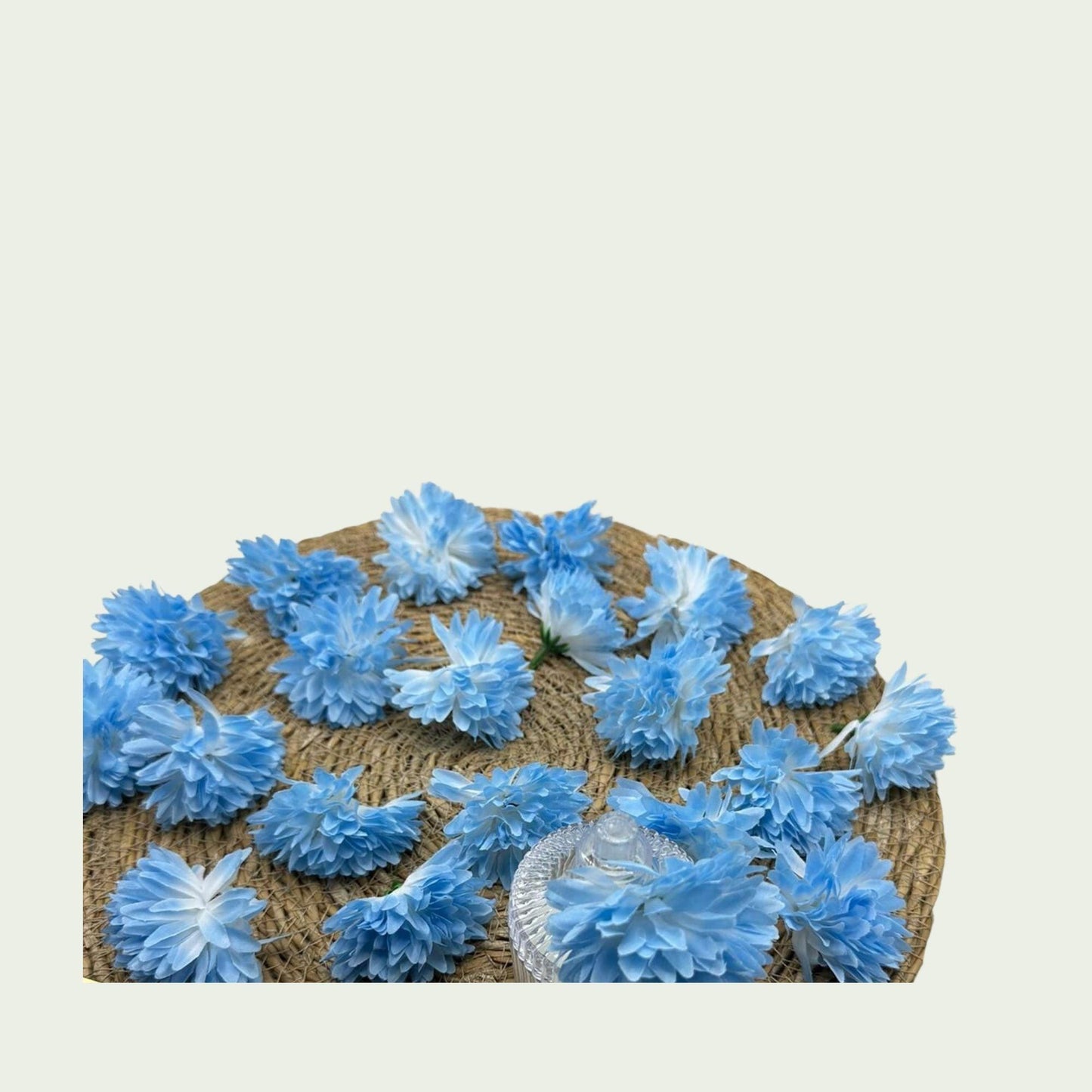 Blaue künstliche Blüten