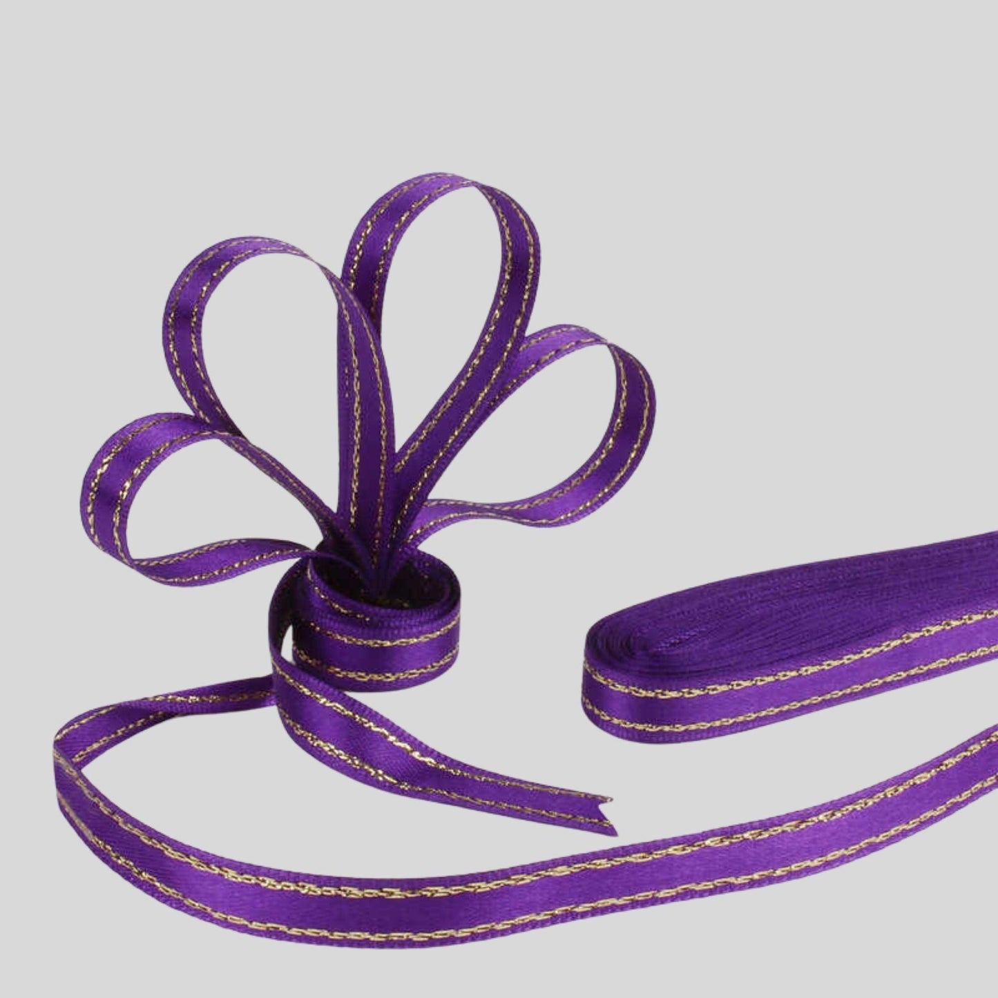 Glänzendes Violettes Zierband